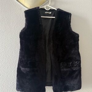 Kensie Black Plush Faux Fur Vest